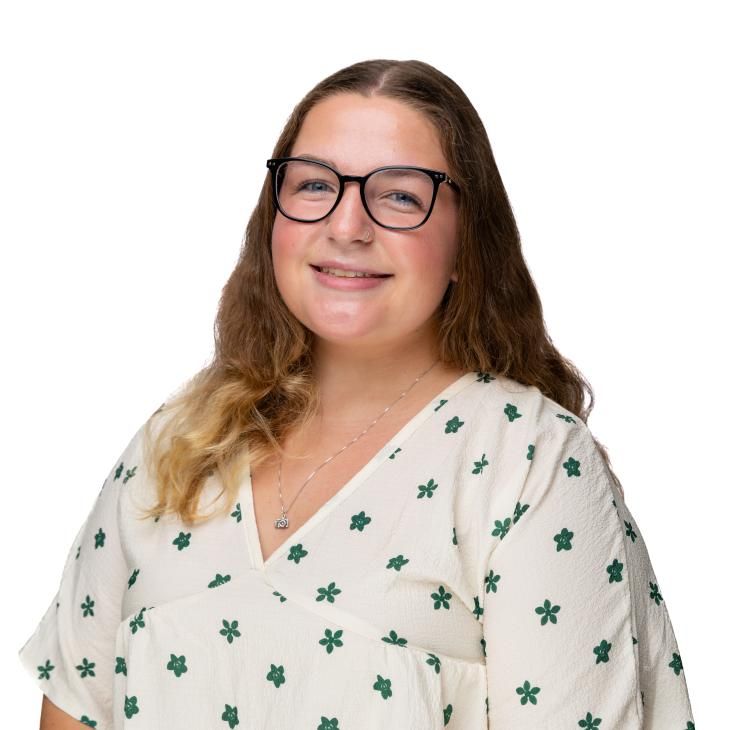 Headshot of Sara Yetter, Admissions Counselor